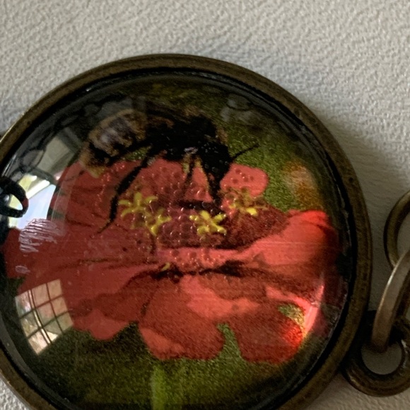 Bee bracelet - Picture 4 of 9